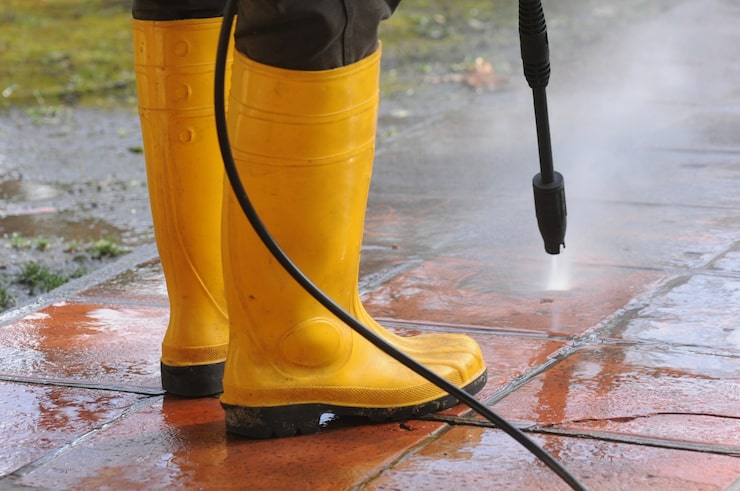 Paver sealing and exterior cleaning